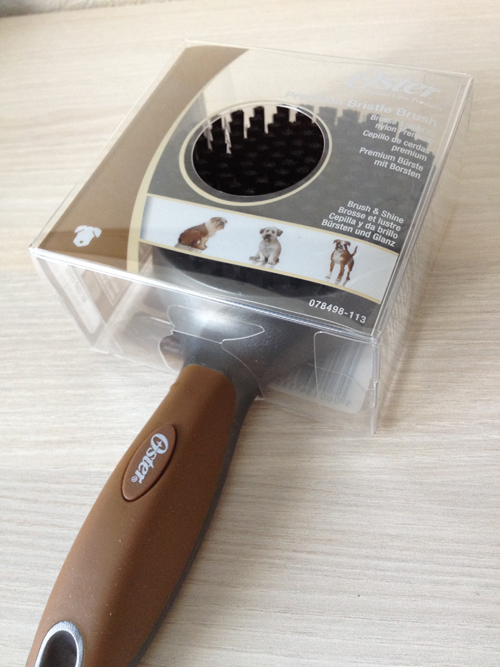 Brosse pour chien oster